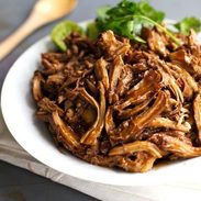Honey Glazed Crockpot Chicken Adobo - simple pantry ingredients, hardly any hands-on time, 200 calories. | https://global-wellness.news