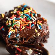 Party brownies pin.