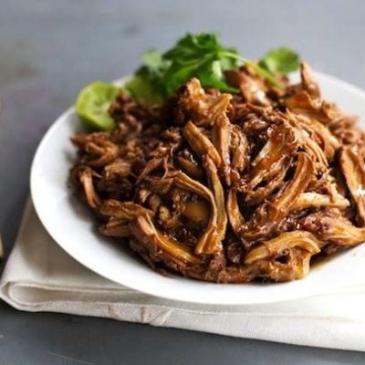 Honey Glazed Crockpot Chicken Adobo - simple pantry ingredients, hardly any hands-on time, 200 calories. | https://global-wellness.news